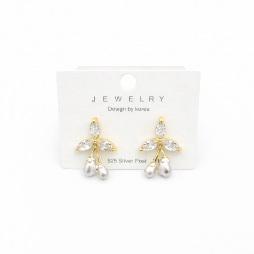 Gümüş İğneli Zirkon Taşlı Küpe