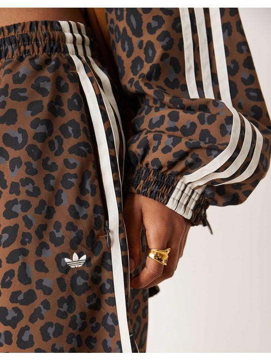 Leopar Desenli Eşofman