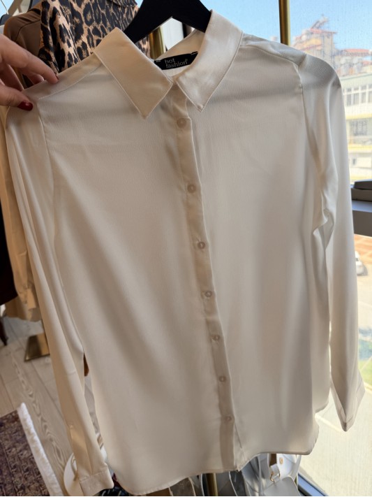 Krep Saten Beyaz Gömlek