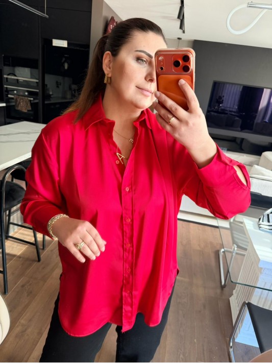Kırmızı Saten Gömlek